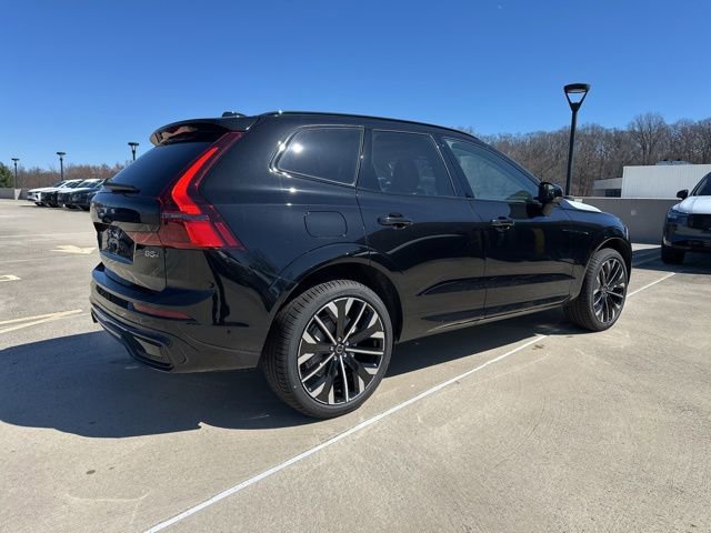 New 2026 Volvo XC60 B5 Ultra w/ Climate Package image 7