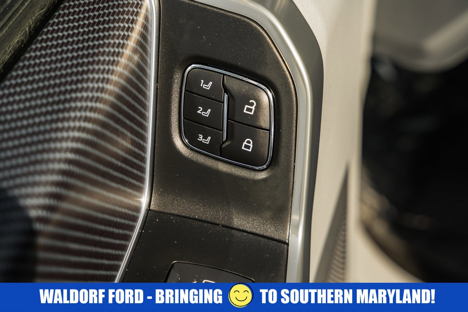 Used 2023 Ford F450 Limited w/ FX4 Off-Road Package image 52