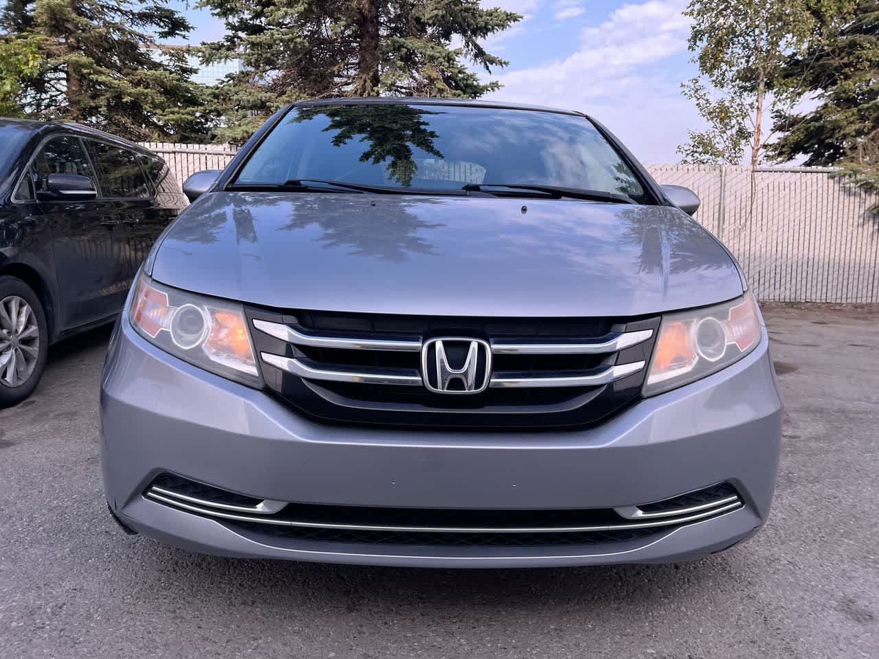 Used 2017 Honda Odyssey SE image 29