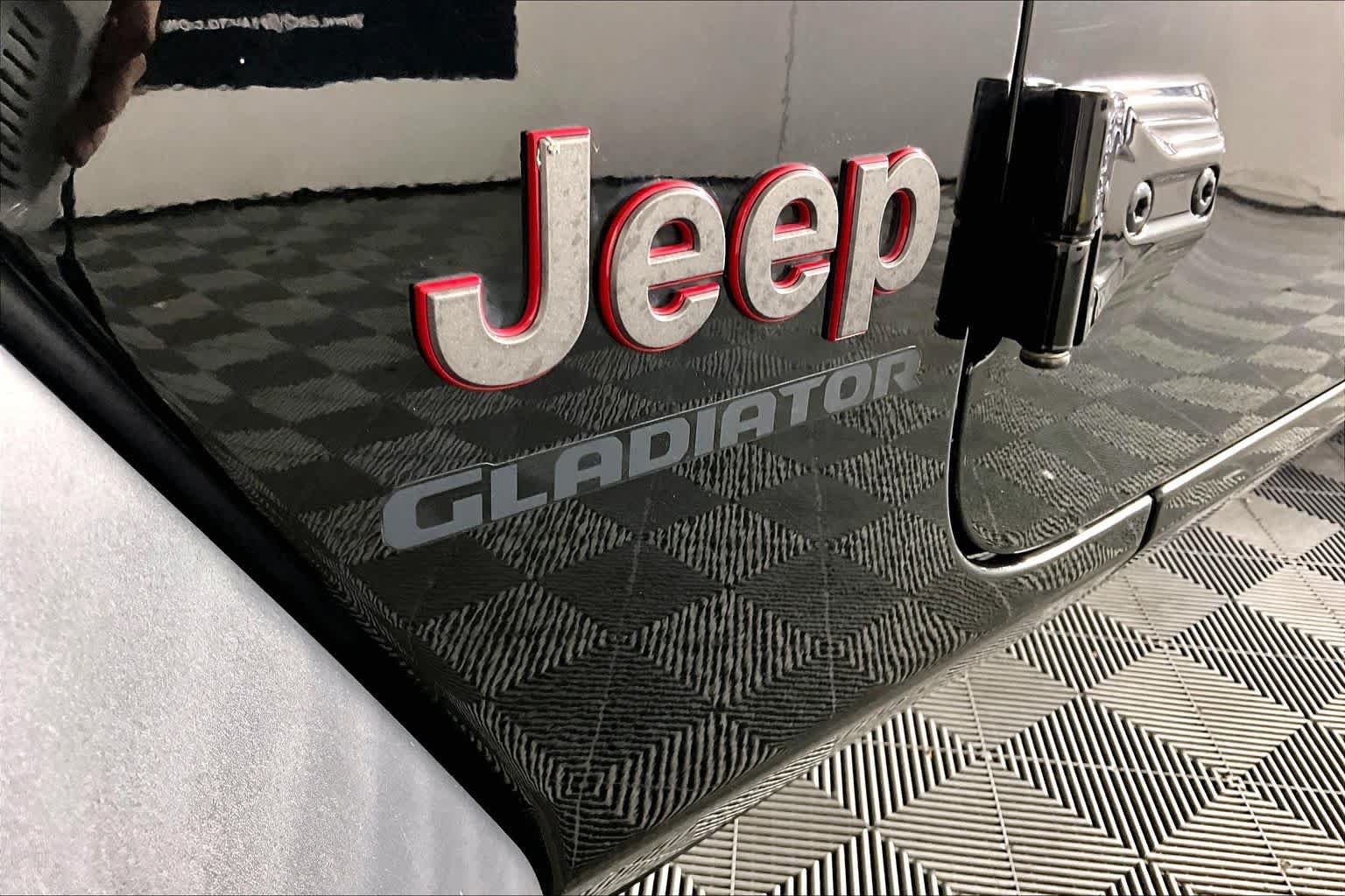 Used 2020 Jeep Gladiator Rubicon AWD/4WD image 30