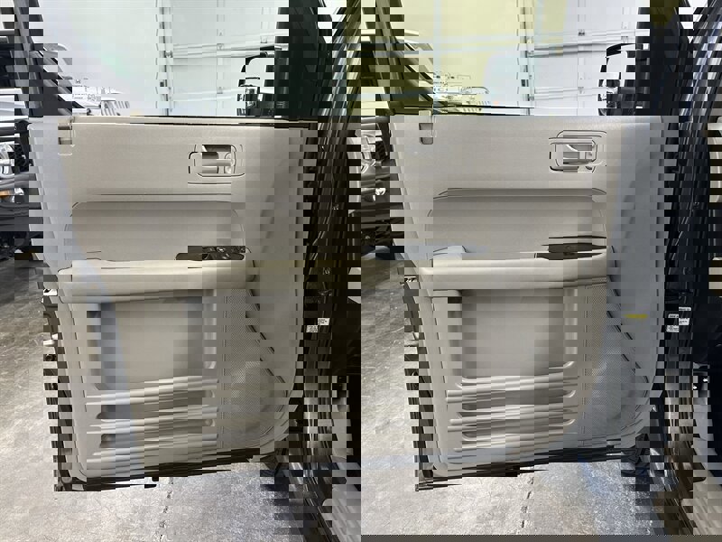 Used 2011 Honda Element EX image 33