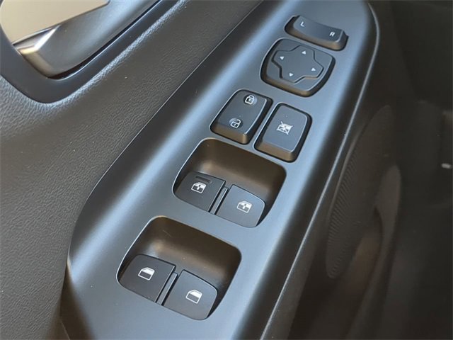 Used 2023 Hyundai Kona Limited image 24