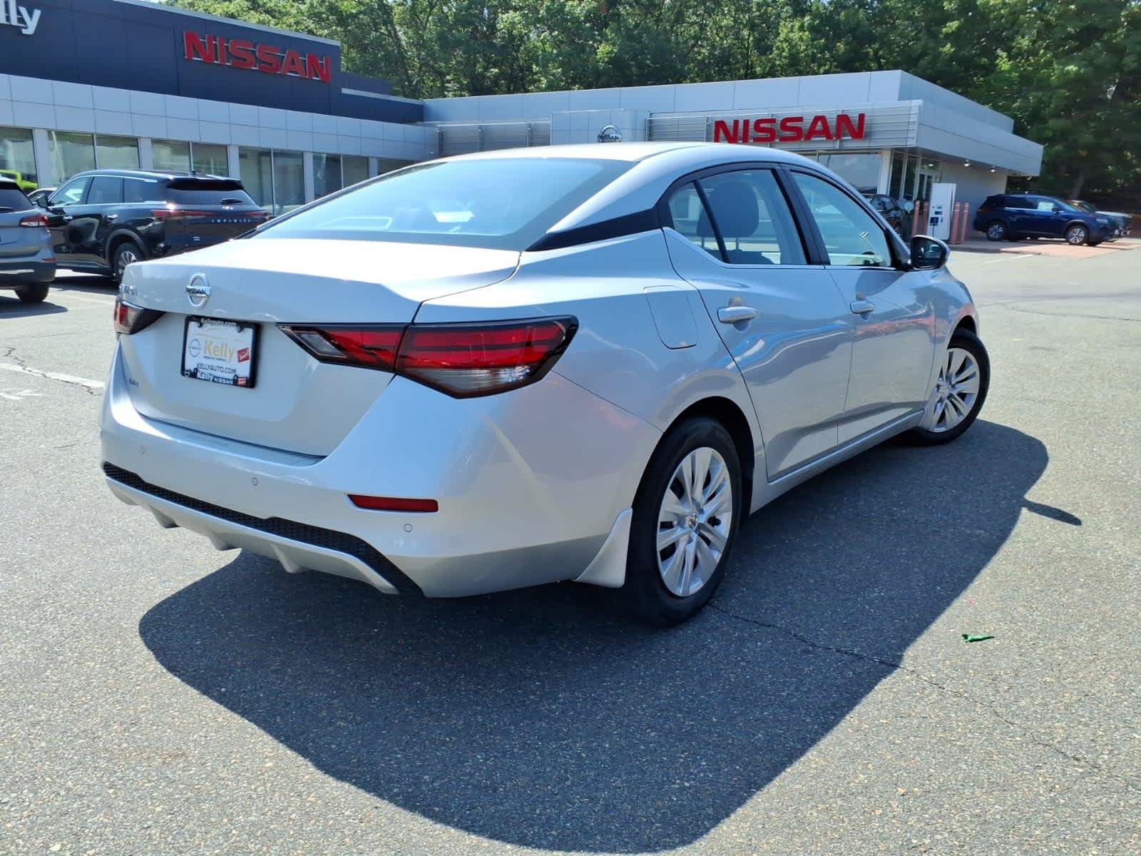 Certified 2023 Nissan Sentra S FWD image 5