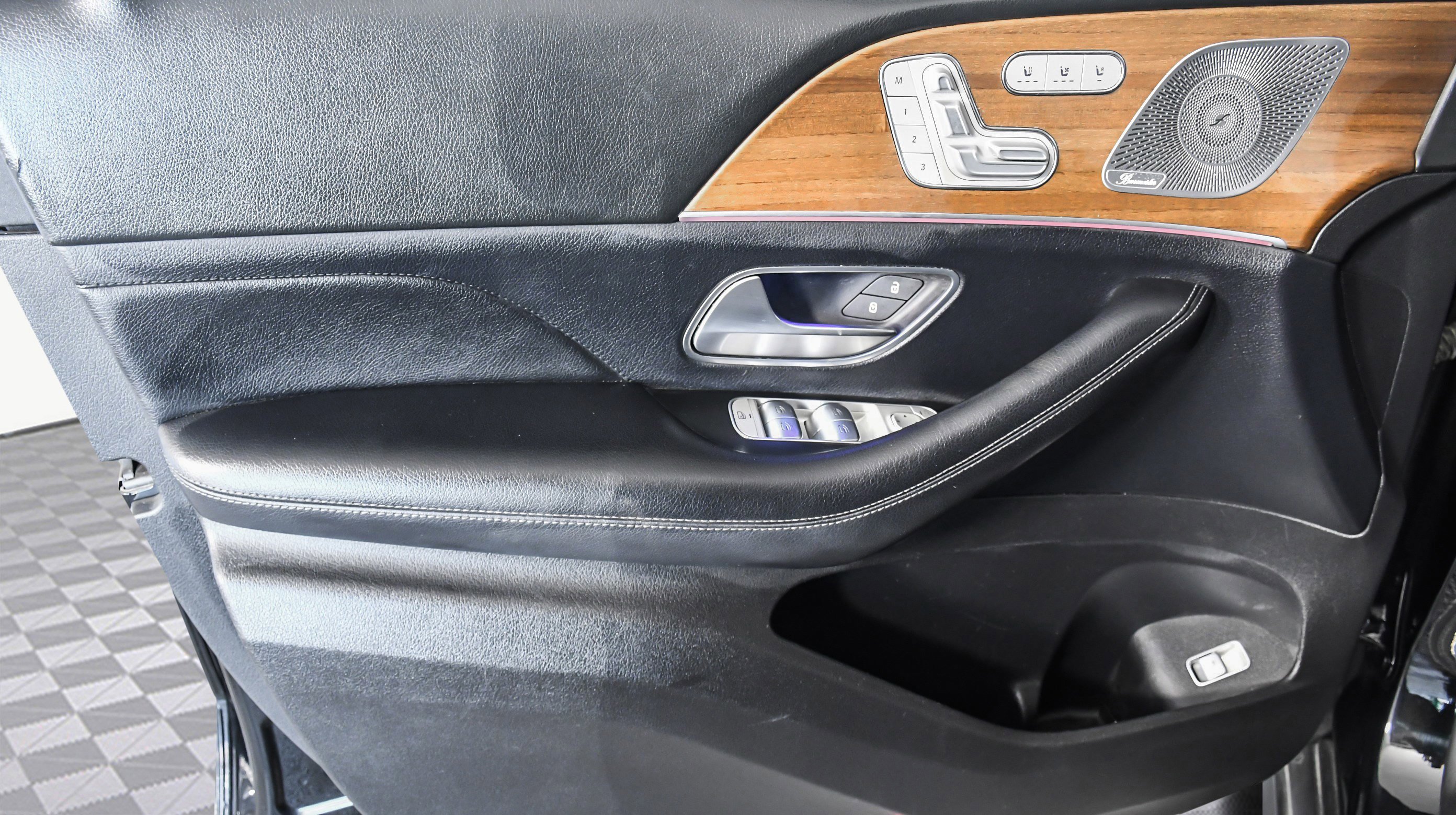 Used 2020 Mercedes-Benz GLE 450 4MATIC image 20