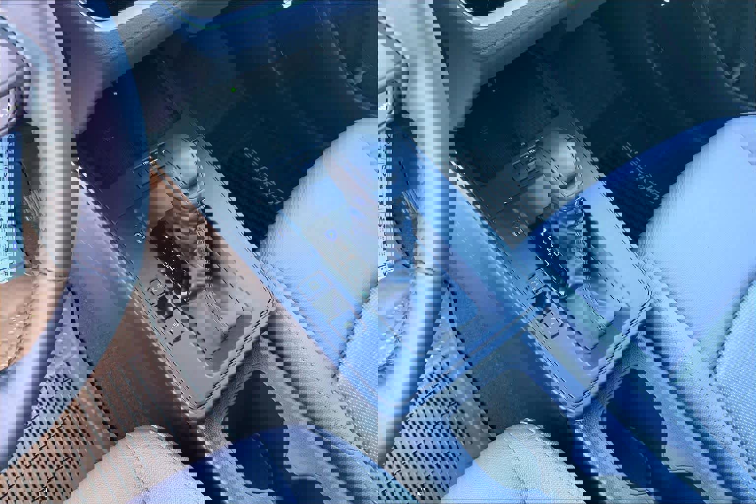 New 2026 Toyota Corolla Cross SE image 7