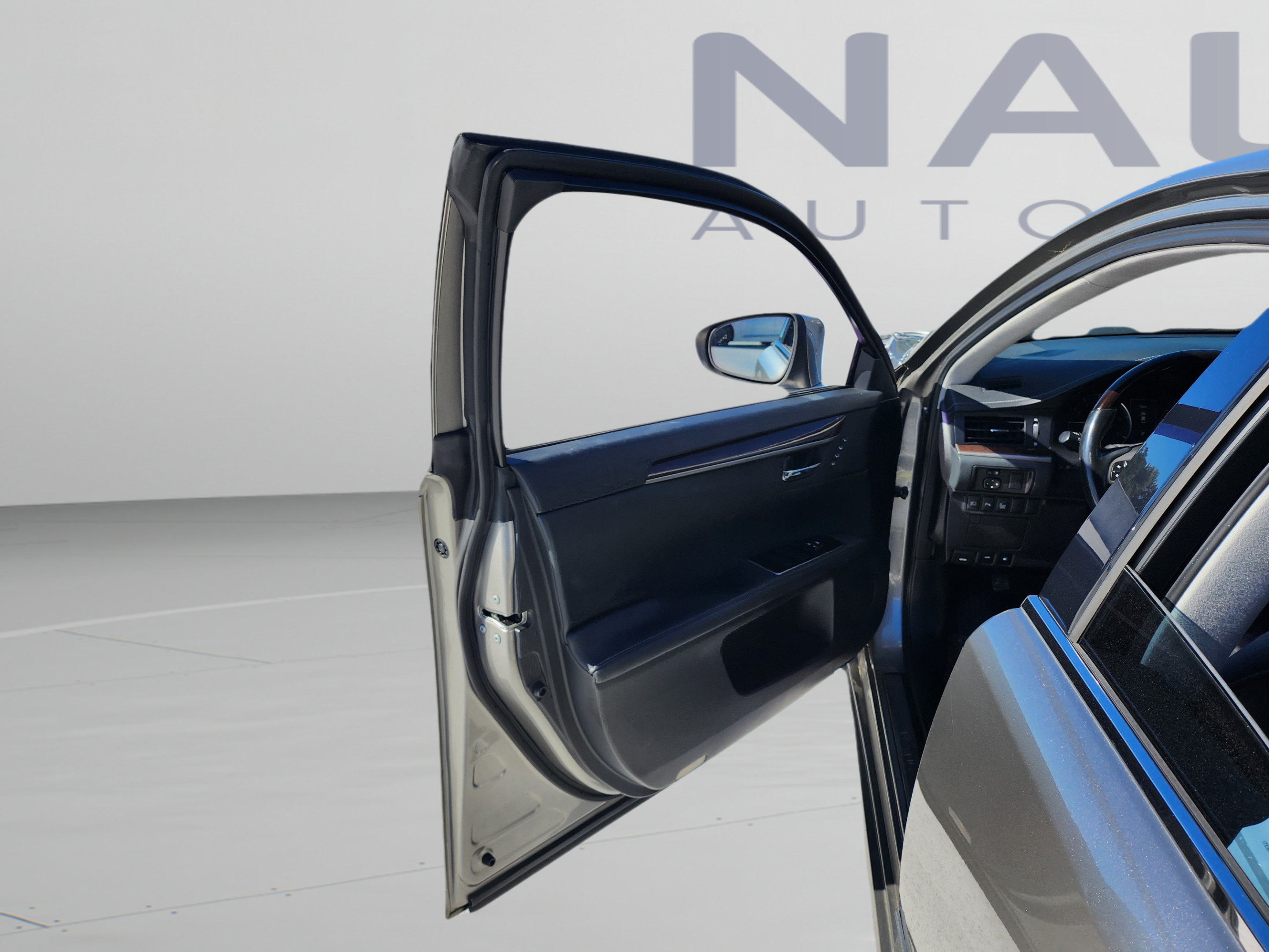 Used 2018 Lexus ES 350 w/ Navigation System Package FWD image 9