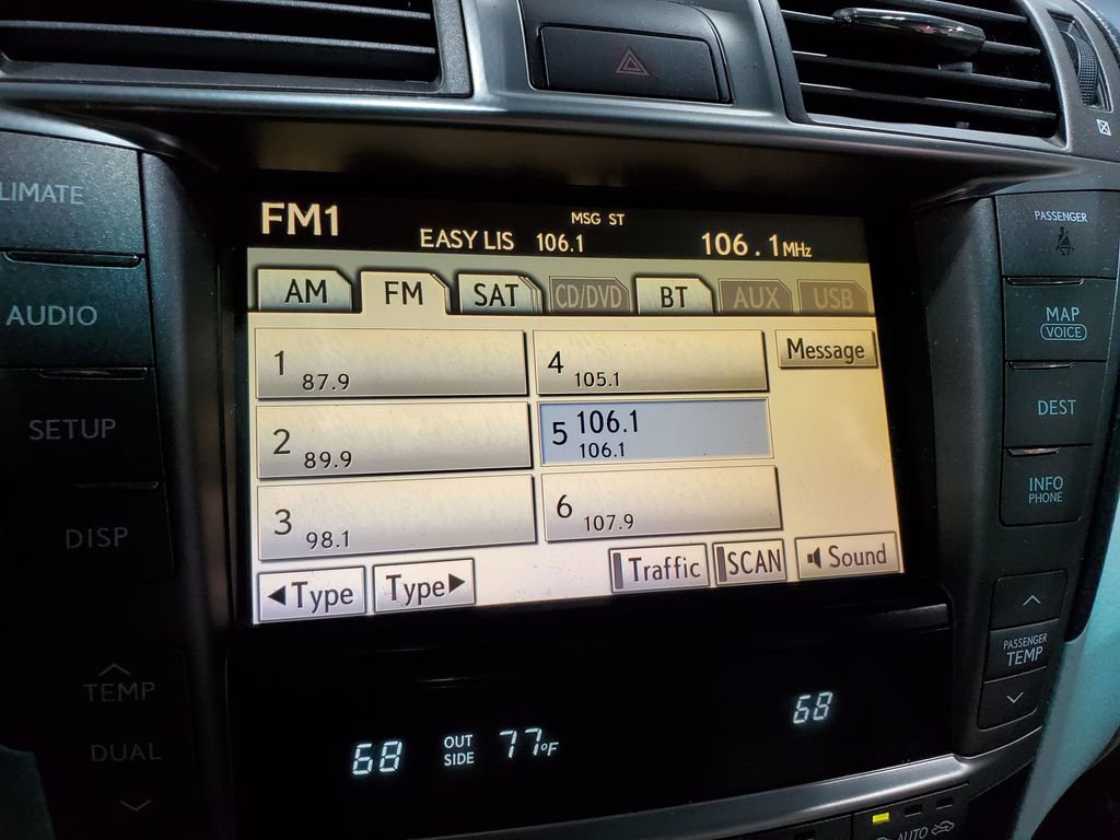 Used 2011 Lexus LS 460 AWD w/ Luxury Value Edition image 31