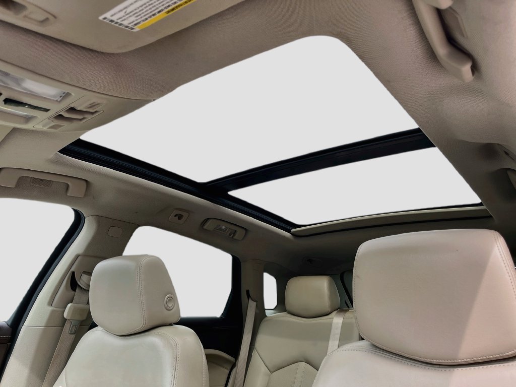Used 2014 Cadillac SRX Luxury FWD image 28