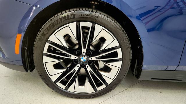 Used 2026 BMW 530i RWD image 75
