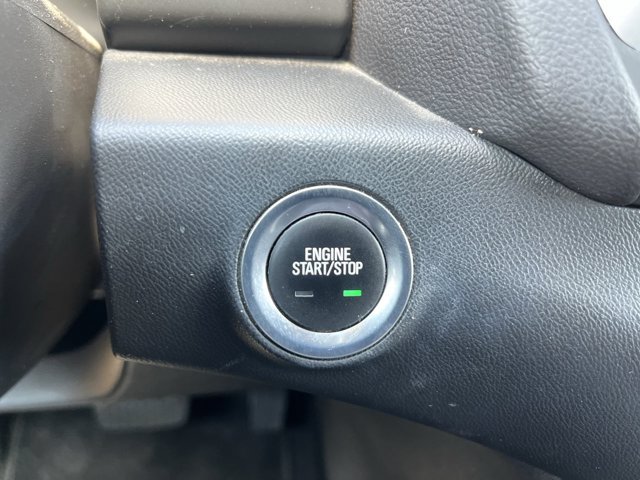 Used 2023 GMC Terrain SLE FWD image 17