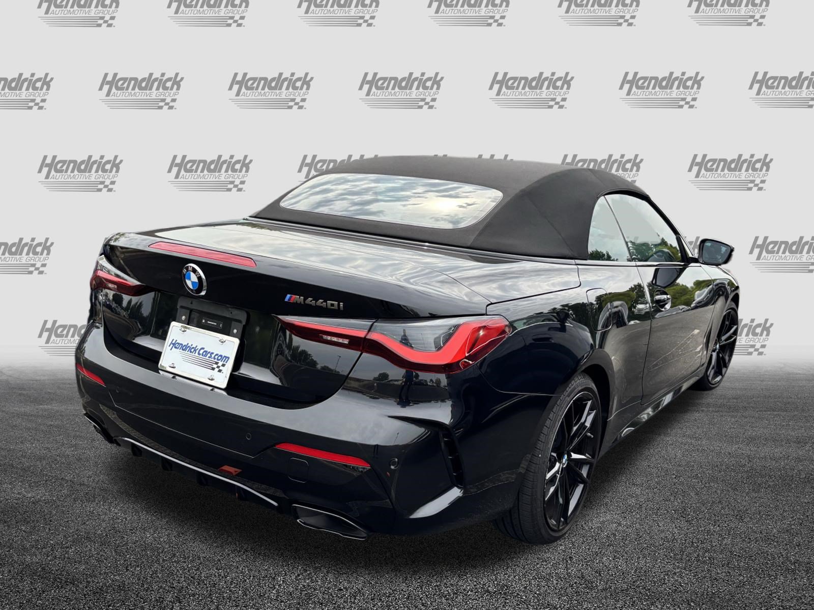 Used 2024 BMW 440i xDrive Convertible AWD/4WD image 10