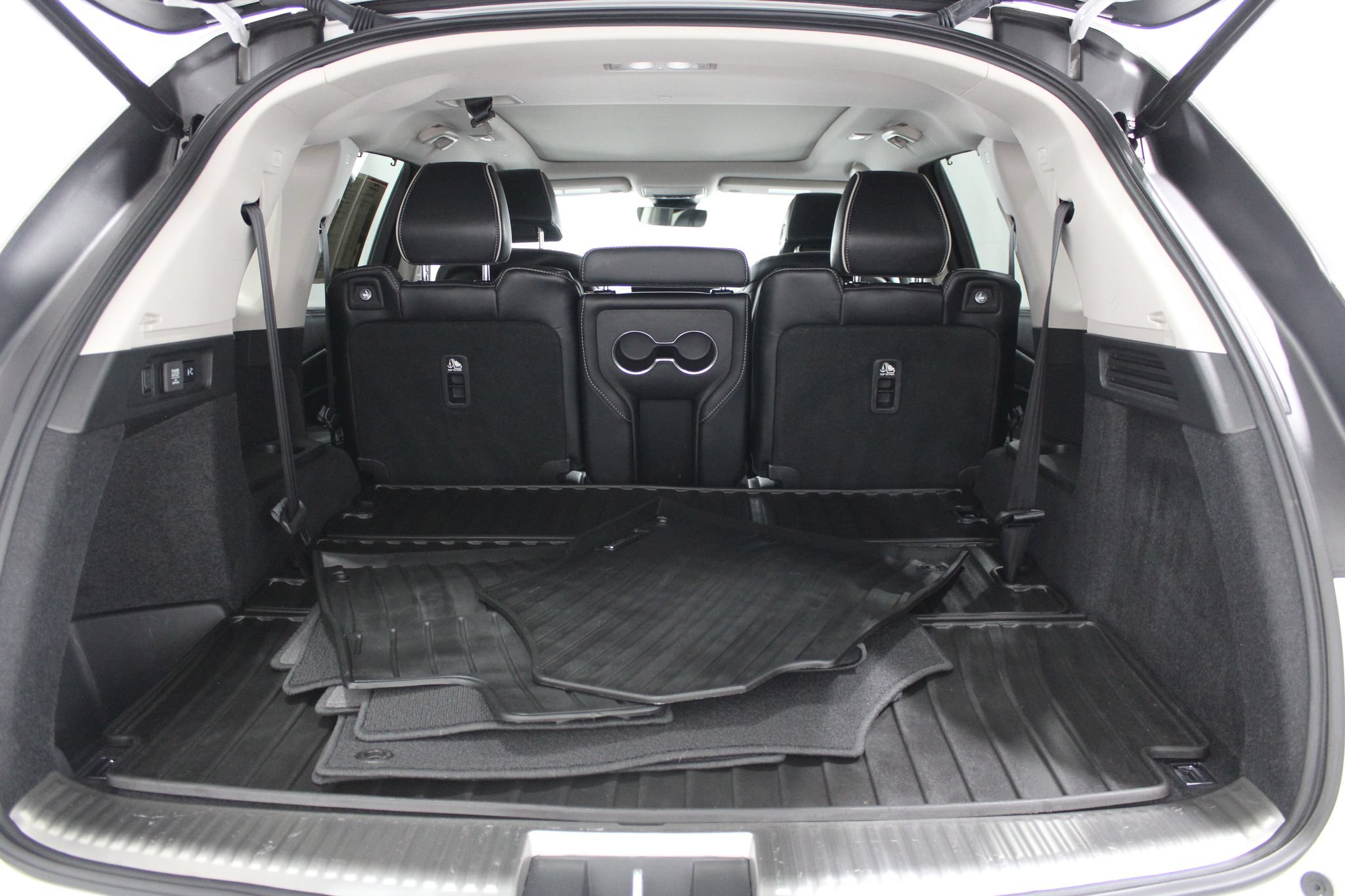 Used 2023 Acura MDX w/ Advance Package AWD/4WD image 20