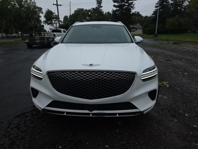 Used 2025 Genesis GV70 2.5T AWD/4WD image 2
