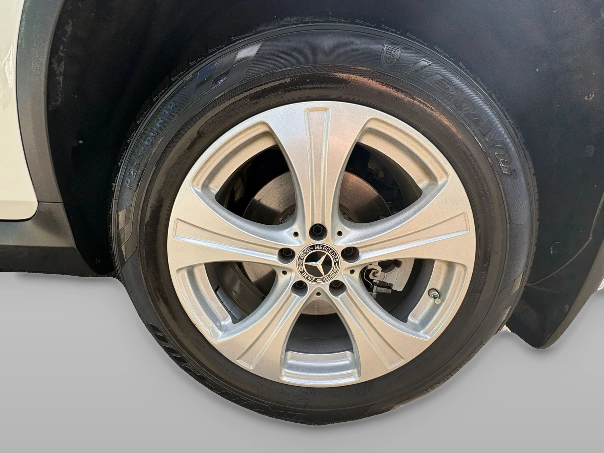 Used 2018 Mercedes-Benz GLC 300 4MATIC image 46