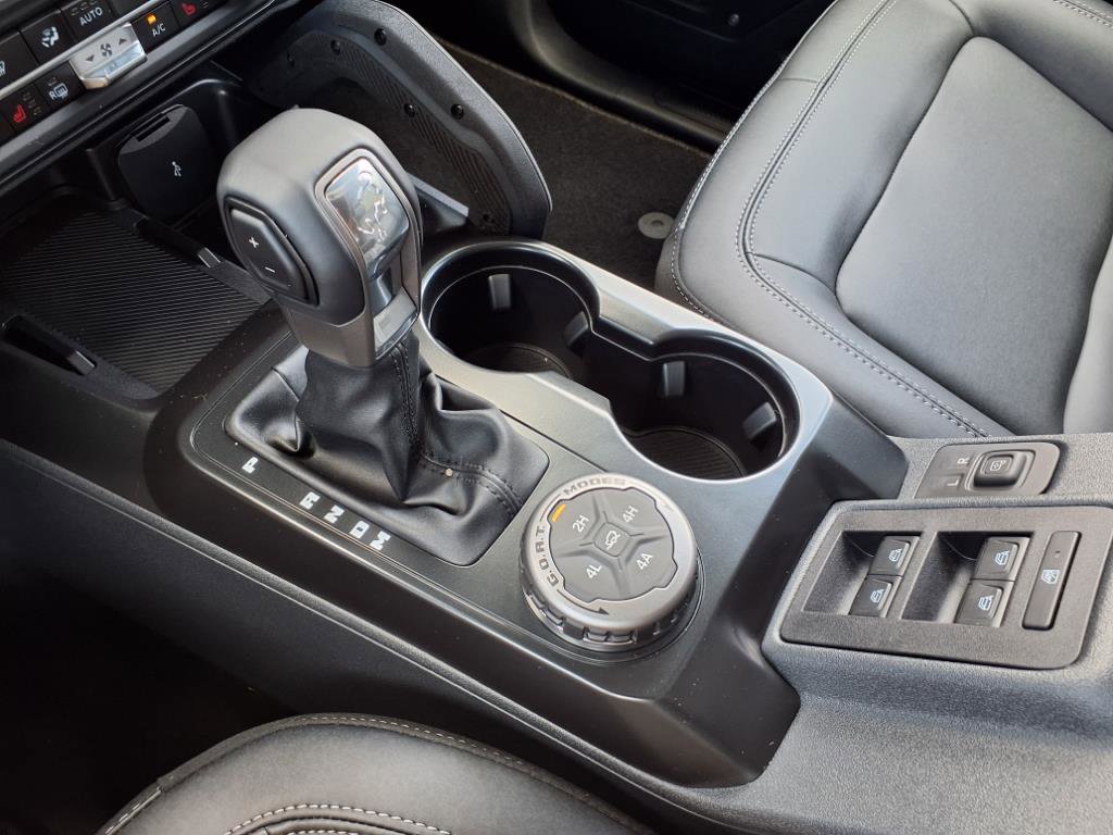 New 2025 Ford Bronco Badlands AWD/4WD image 19