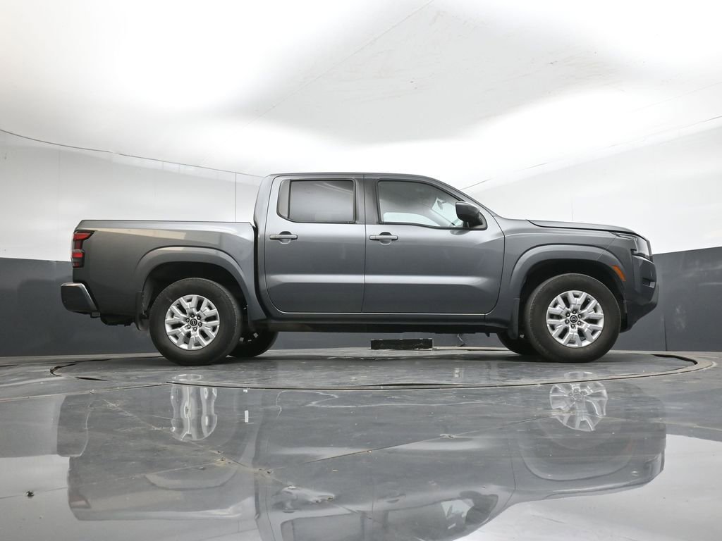 Used 2022 Nissan Frontier SV image 42