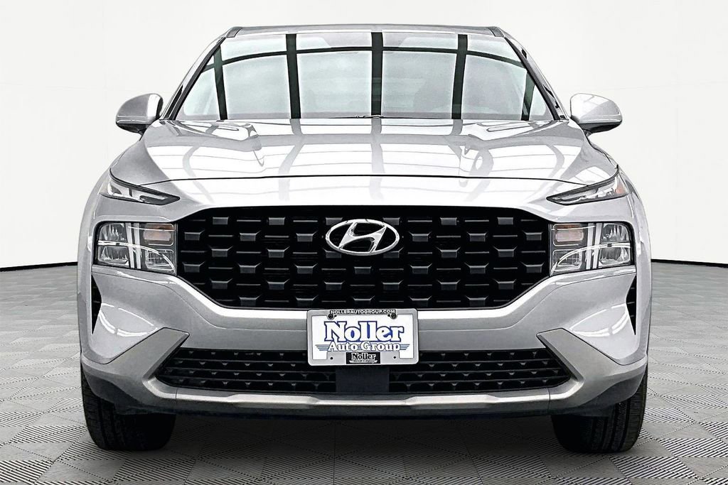 Used 2023 Hyundai Santa Fe SE w/ Cargo Package image 3