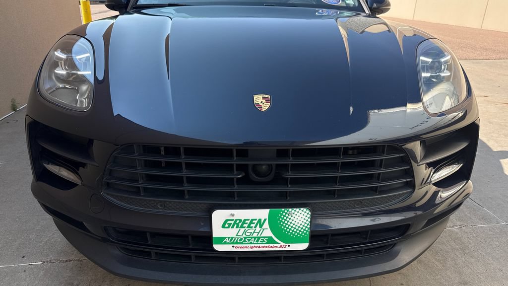 Used 2019 Porsche Macan AWD/4WD image 12