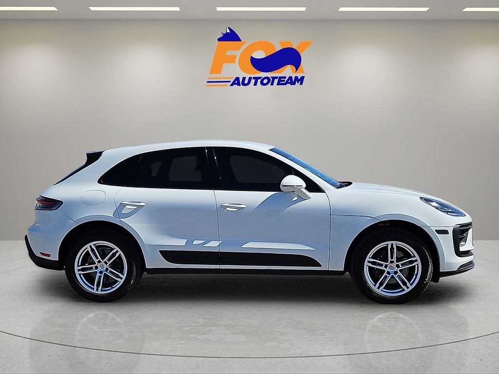 Used 2023 Porsche Macan image 5