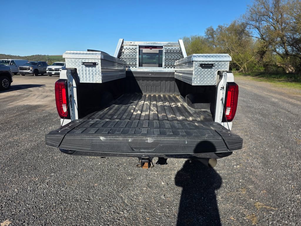 Used 2023 GMC Sierra 3500 SLT w/ SLT Convenience Package AWD/4WD image 9