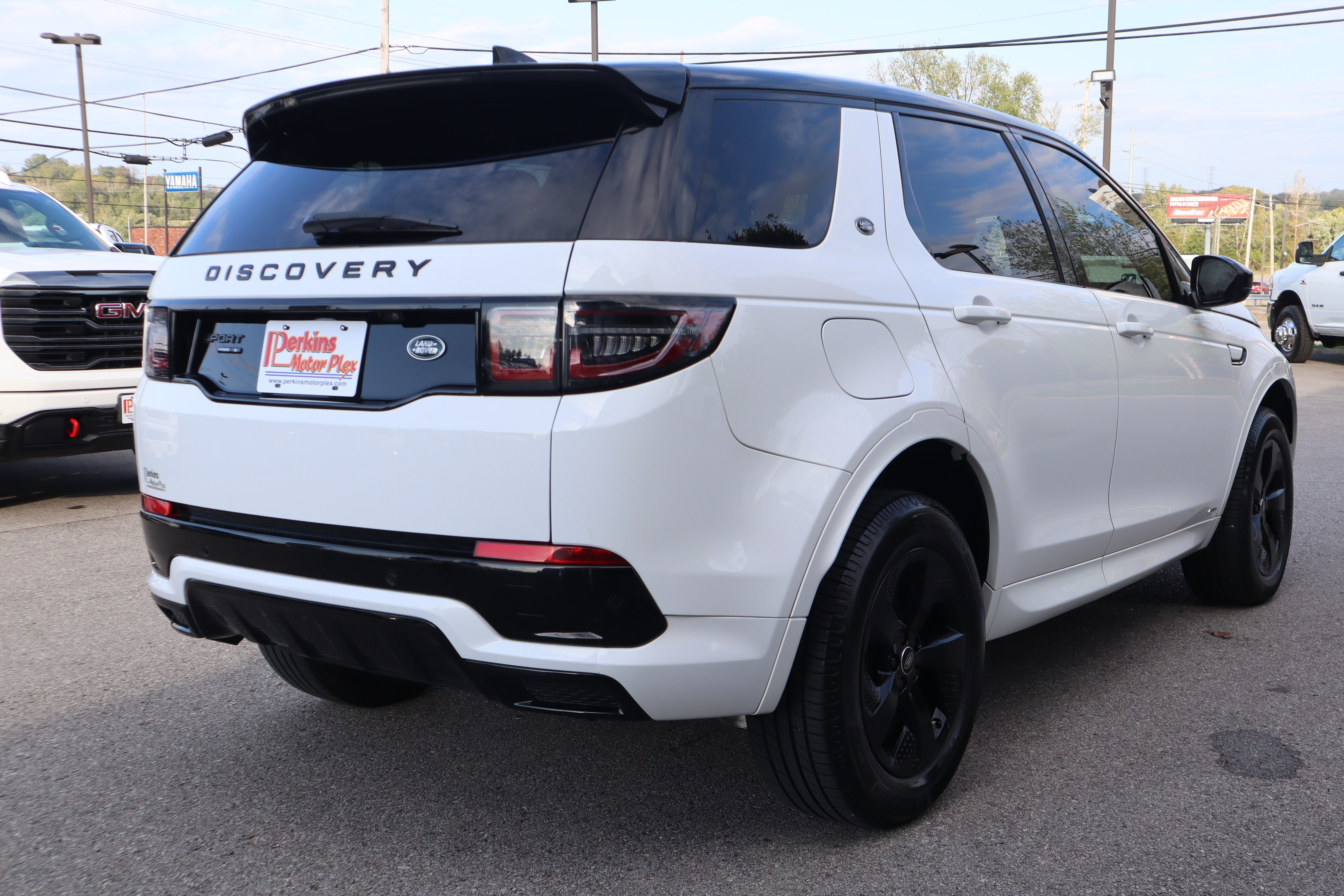 Used 2020 Land Rover Discovery Sport S R-Dynamic AWD/4WD image 7