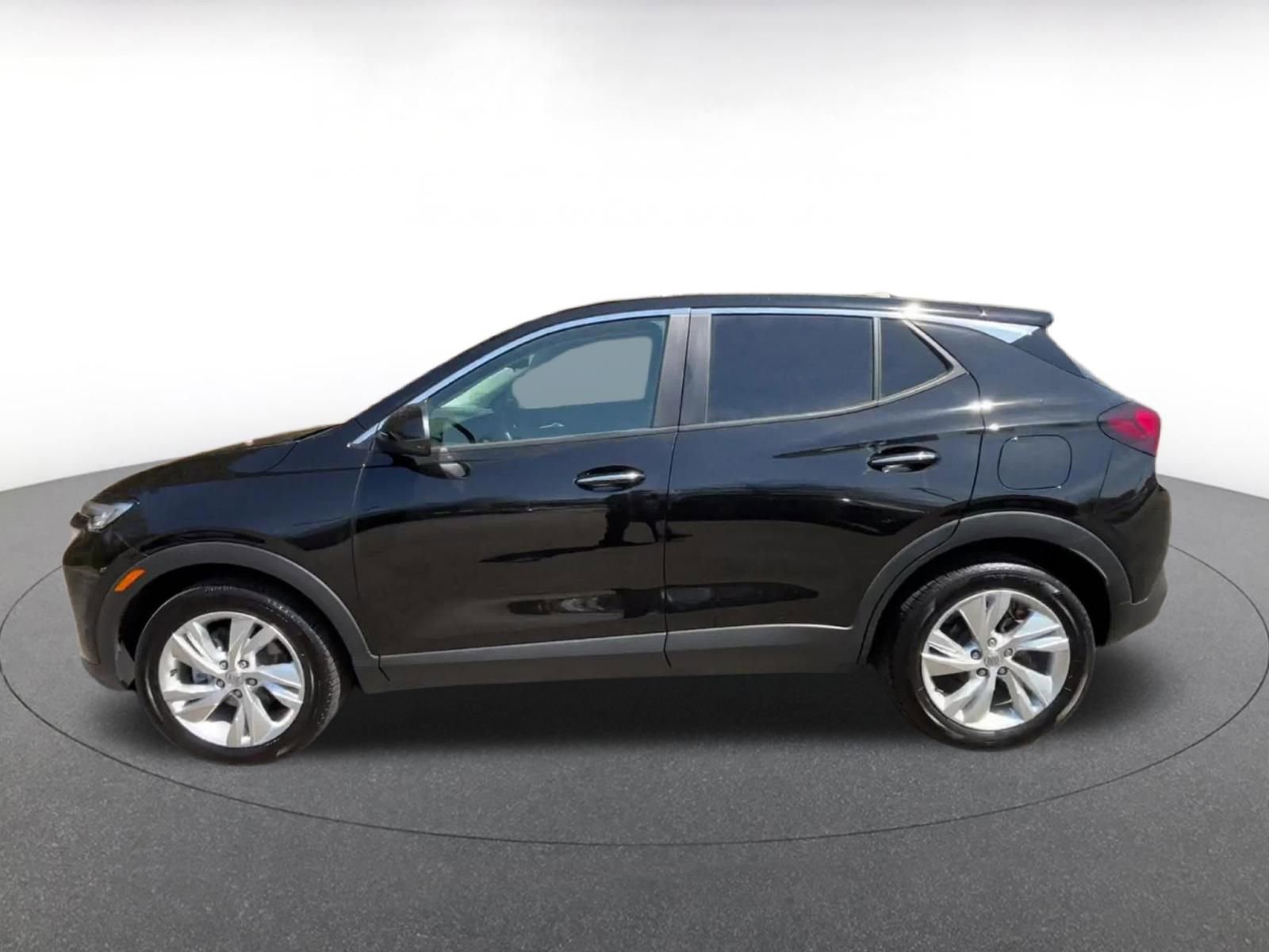 Used 2025 Buick Encore GX Preferred image 9
