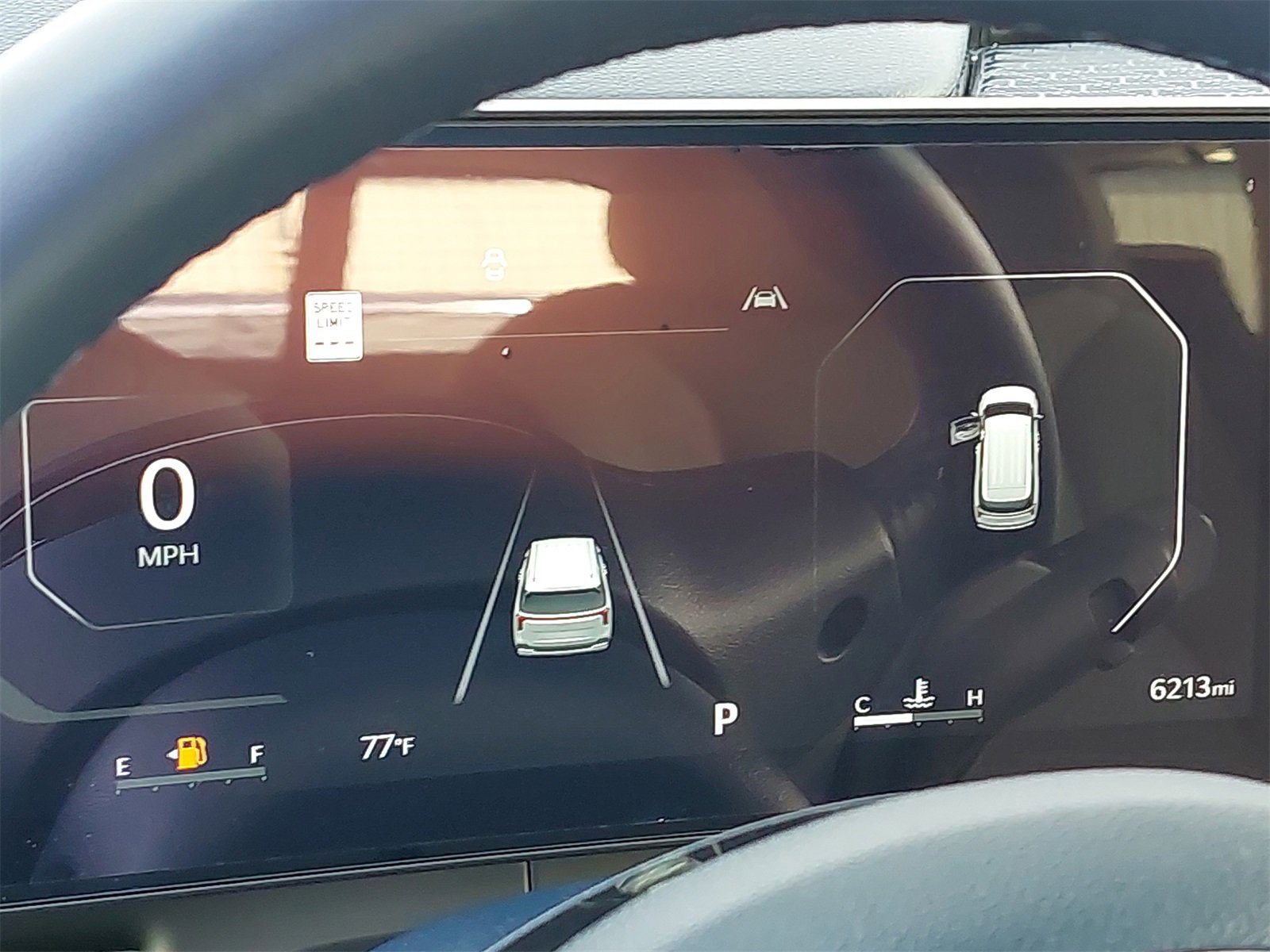 Certified 2025 Kia Carnival SX Prestige image 25