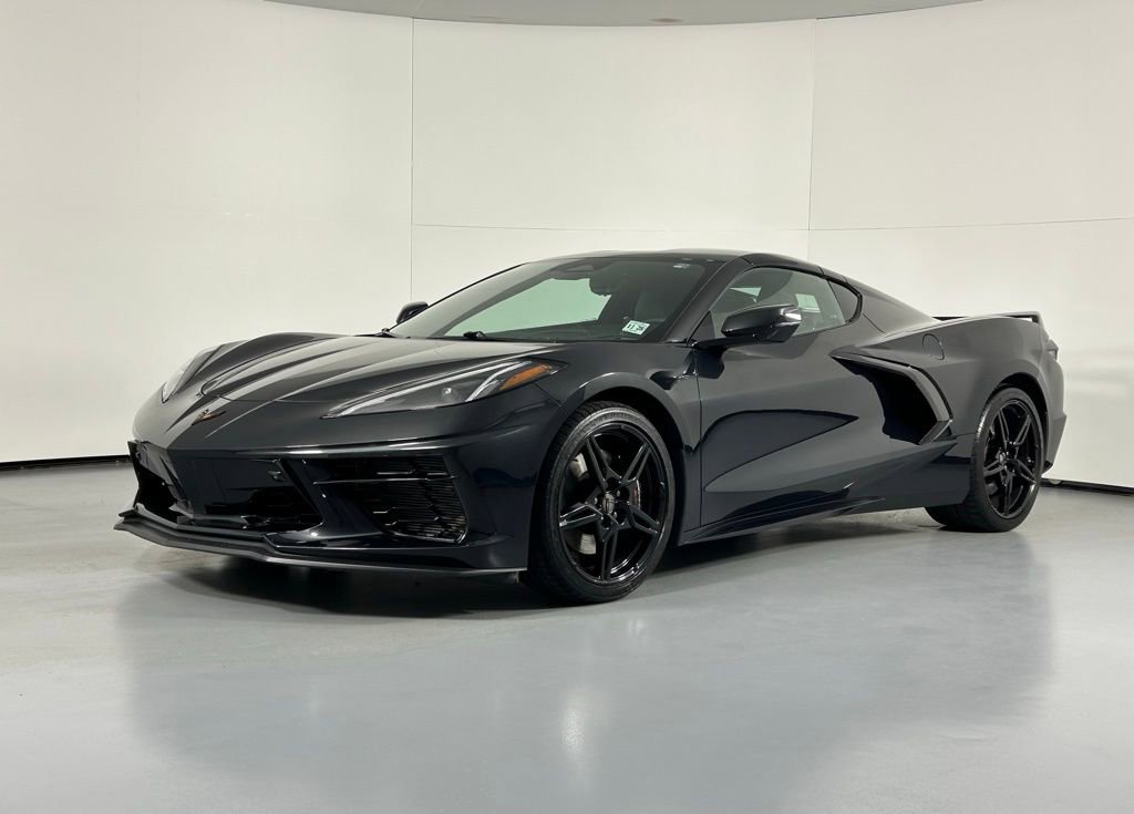 Used 2024 Chevrolet Corvette Stingray Premium Cpe w/ Z51 Performance Package image 9