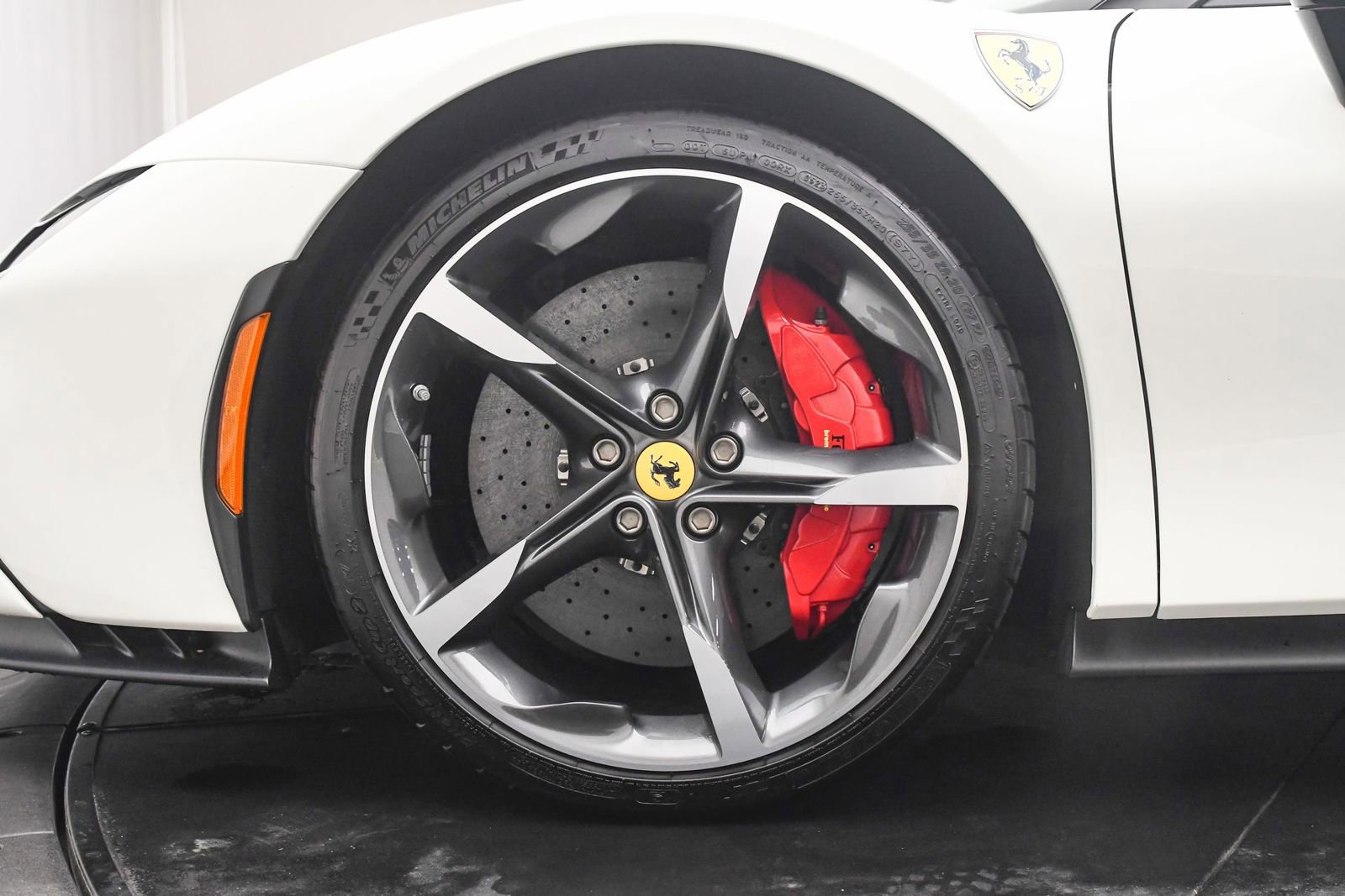 Used 2023 Ferrari SF90 Stradale image 32