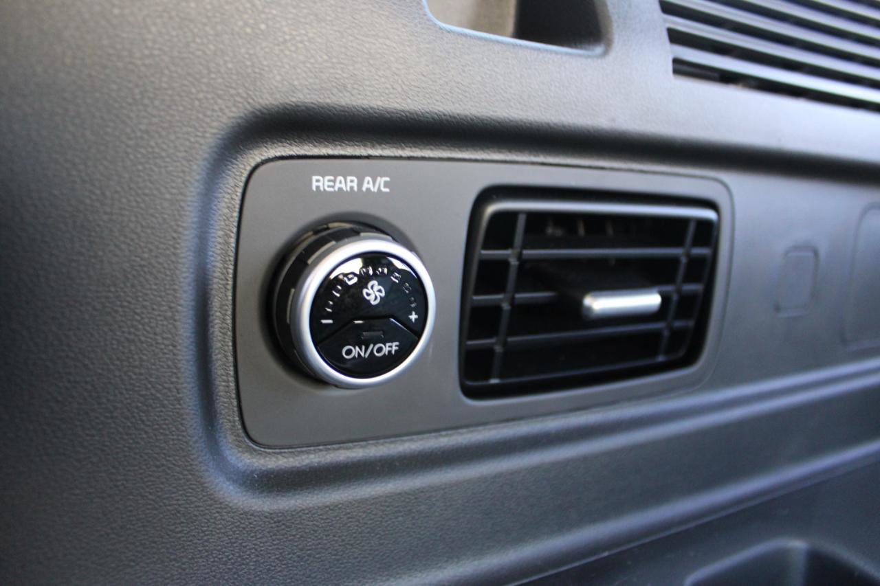 Used 2025 Hyundai Santa Fe SEL image 39