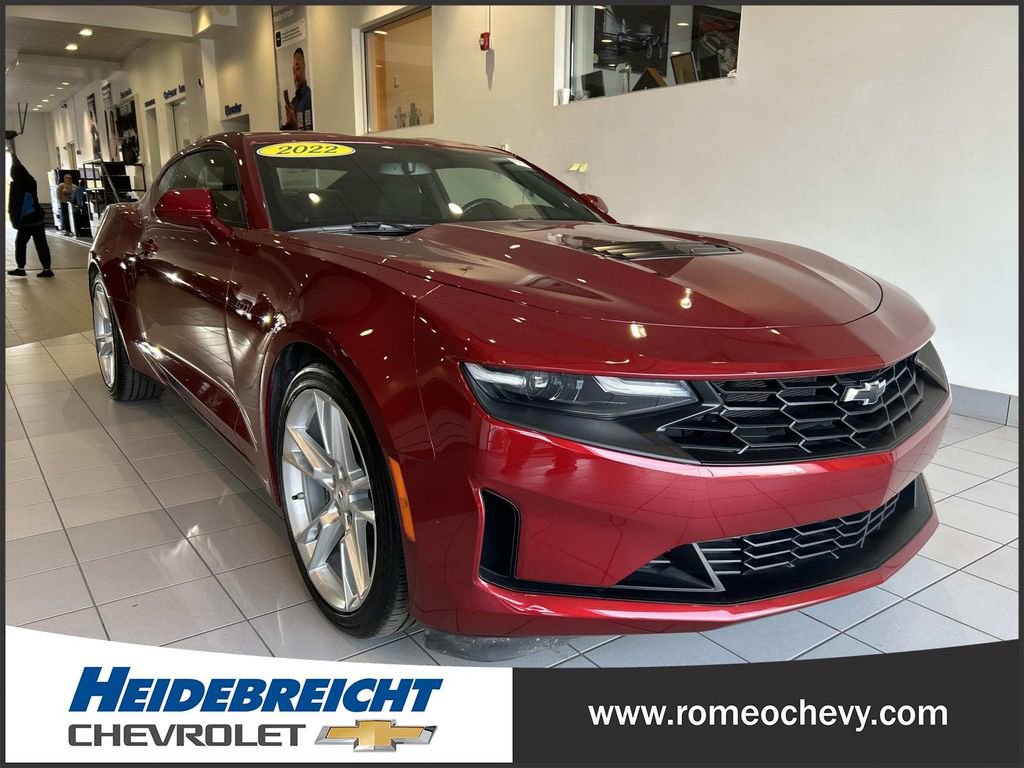 Used 2022 Chevrolet Camaro LT w/ Technology Package RWD image 1