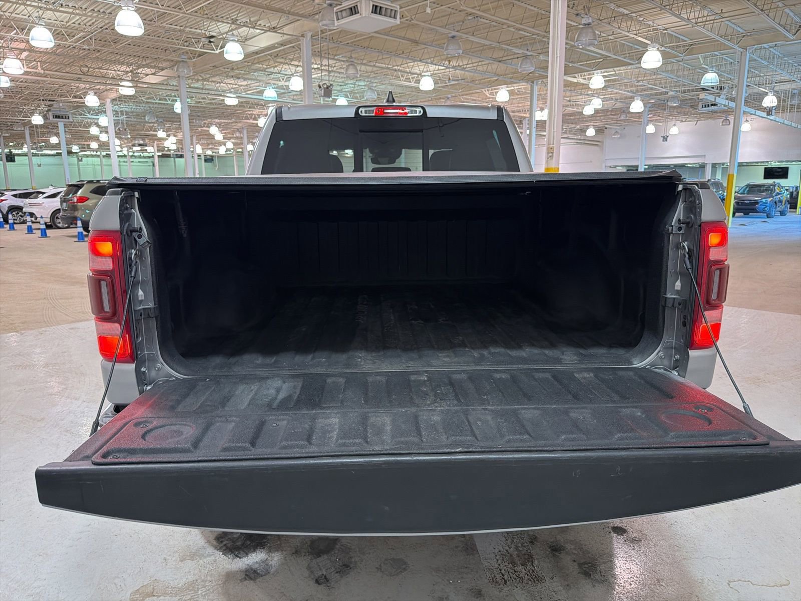 Used 2022 RAM 1500 Limited image 13