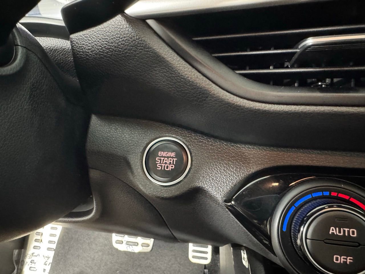 Used 2024 Kia Forte GT image 19