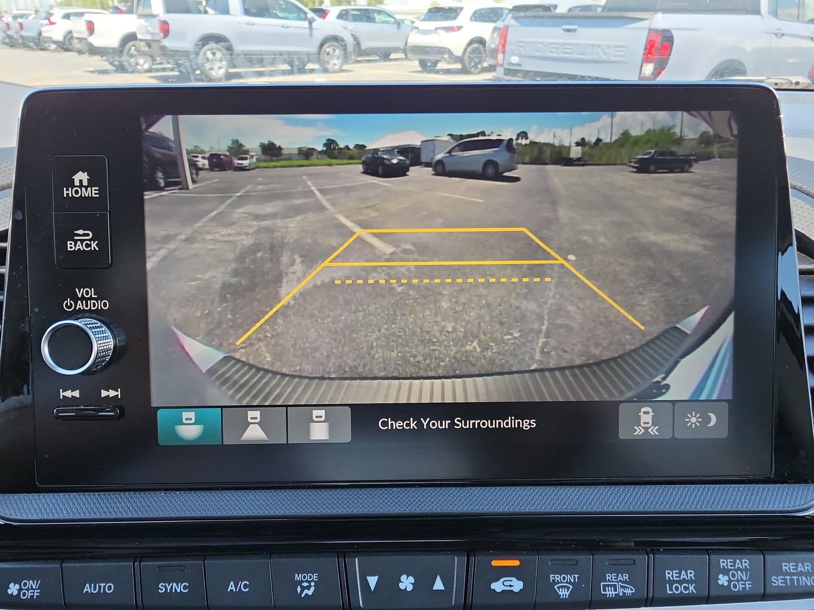 Used 2025 Honda Odyssey EX-L image 19