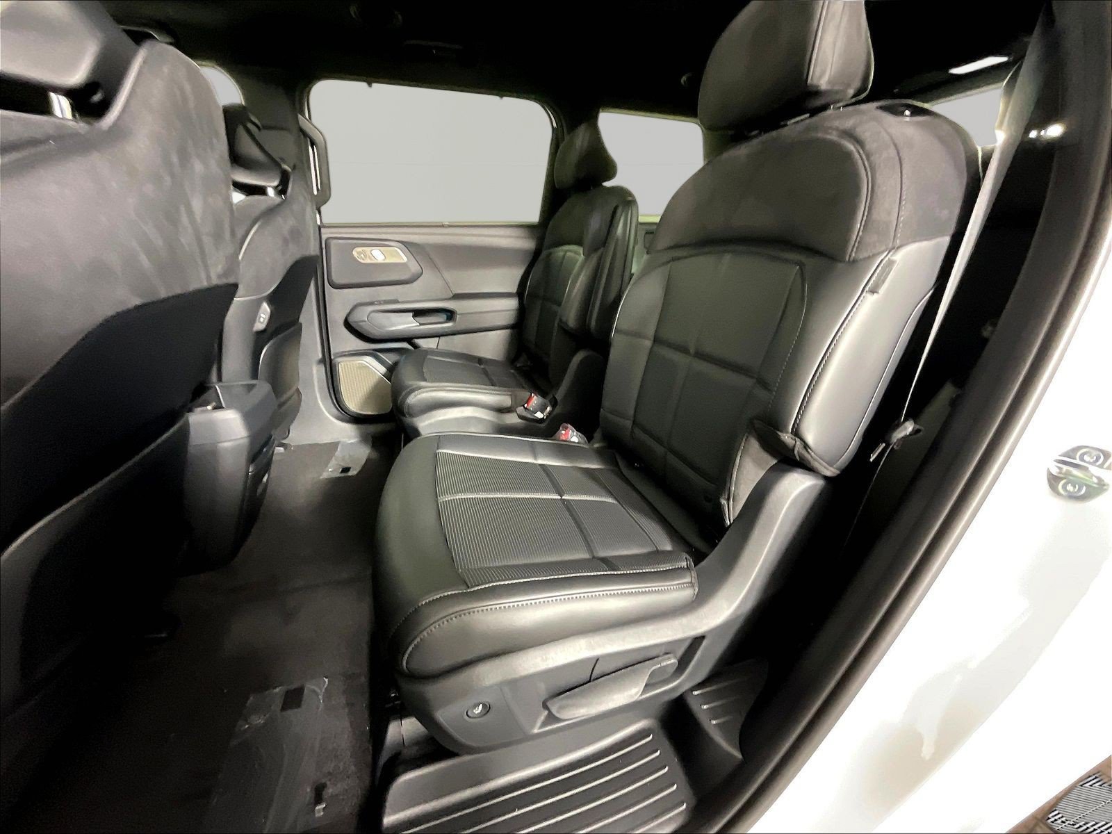 New 2027 Kia Telluride SX Prestige w/ Towing Package AWD/4WD image 18