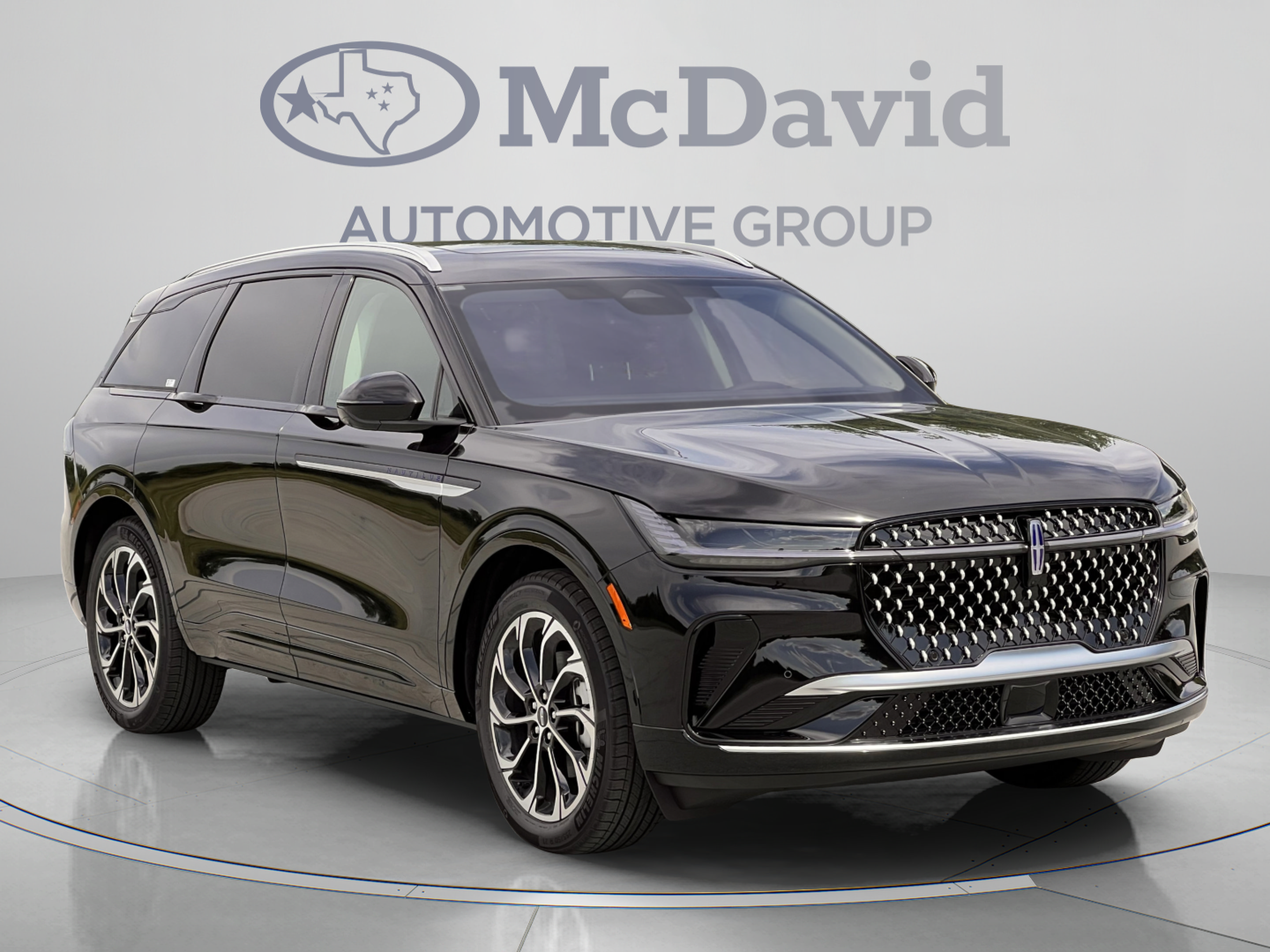 New 2026 Lincoln Nautilus Reserve AWD/4WD image 8
