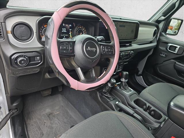 Used 2024 Jeep Wrangler Unlimited Sport AWD/4WD image 15