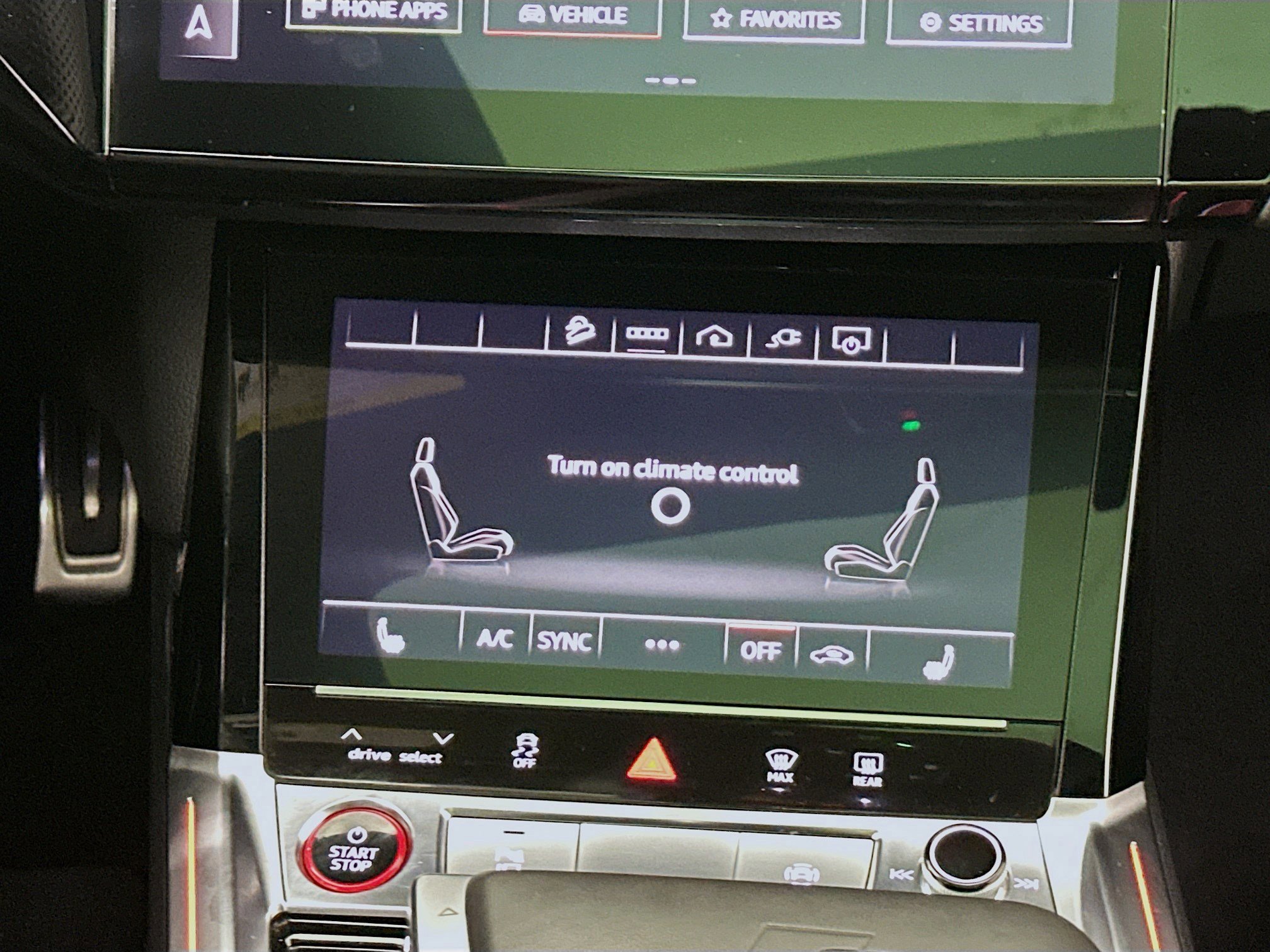 Used 2024 Audi SQ8 e-tron Premium Plus w/ Black Optic Package image 13