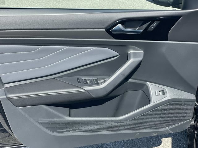 New 2026 Volkswagen Jetta SEL FWD image 21
