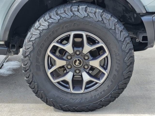 Used 2023 Ford Bronco Badlands image 10