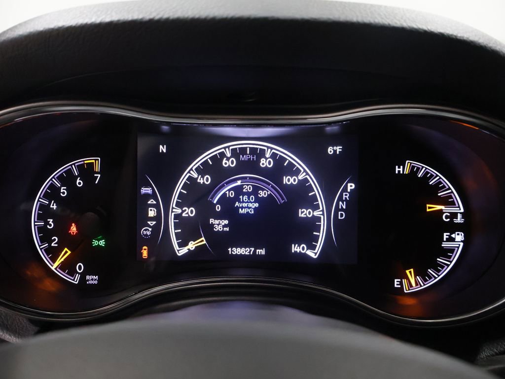 Used 2019 Jeep Grand Cherokee Limited image 43