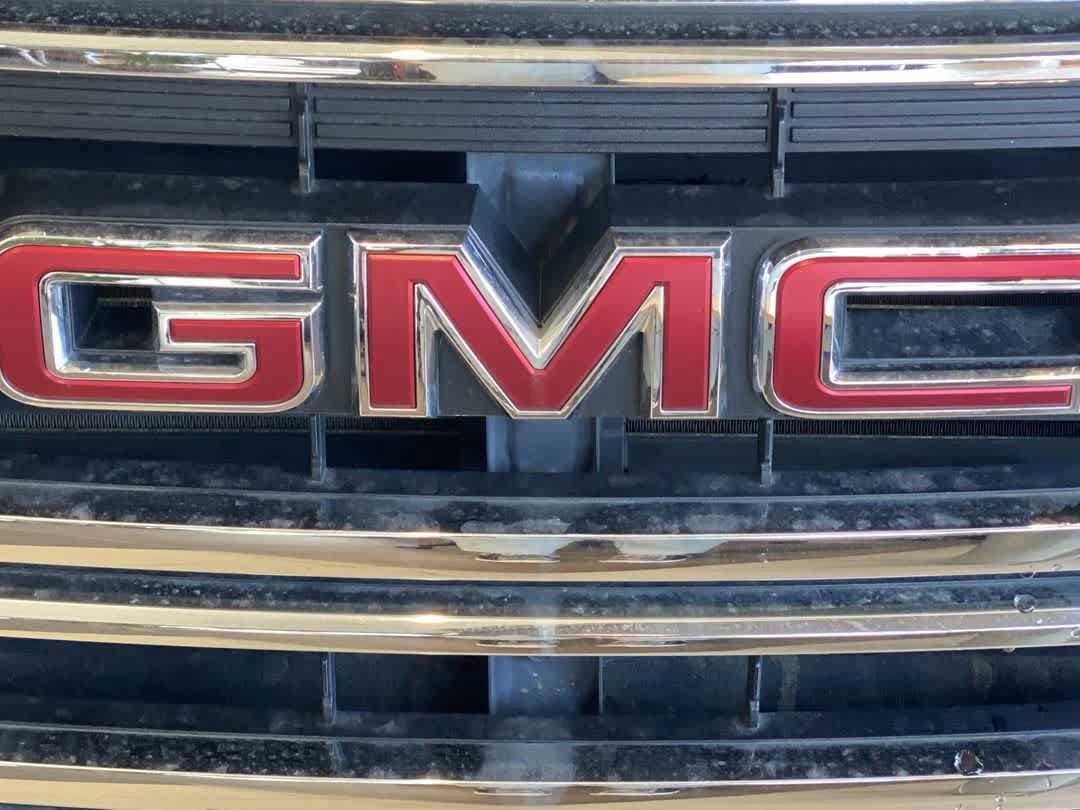 Used 2020 GMC Acadia SLT AWD/4WD image 10