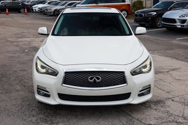 Used 2017 INFINITI Q50 Signature Edition w/ All Weather Package (L93) RWD image 22