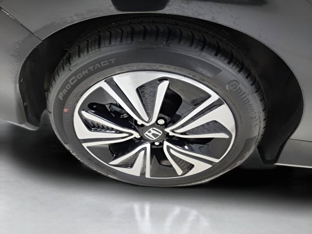 Used 2018 Honda Civic EX-T image 13