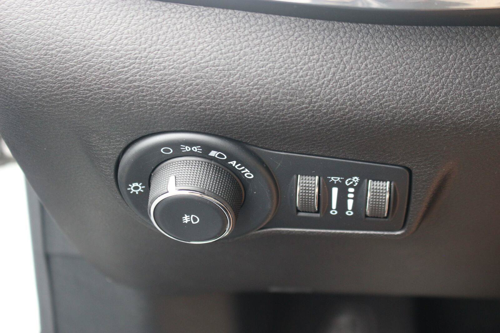 Used 2023 Jeep Compass Limited AWD/4WD image 27