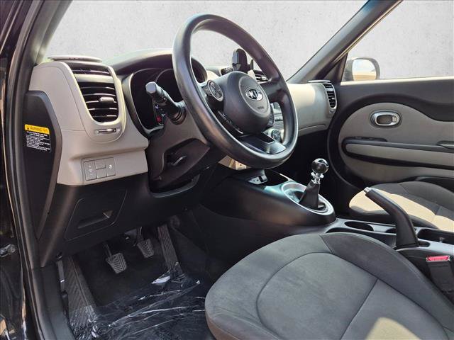 Used 2014 Kia Soul FWD image 10