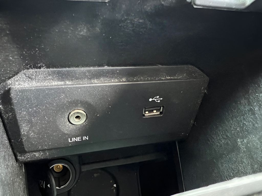 Used 2015 Ford Escape SE FWD image 29