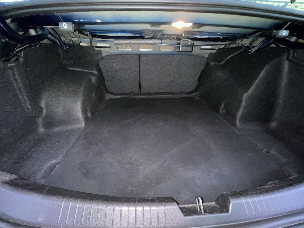 Used 2020 Chevrolet Malibu LT w/ Leather Package image 29