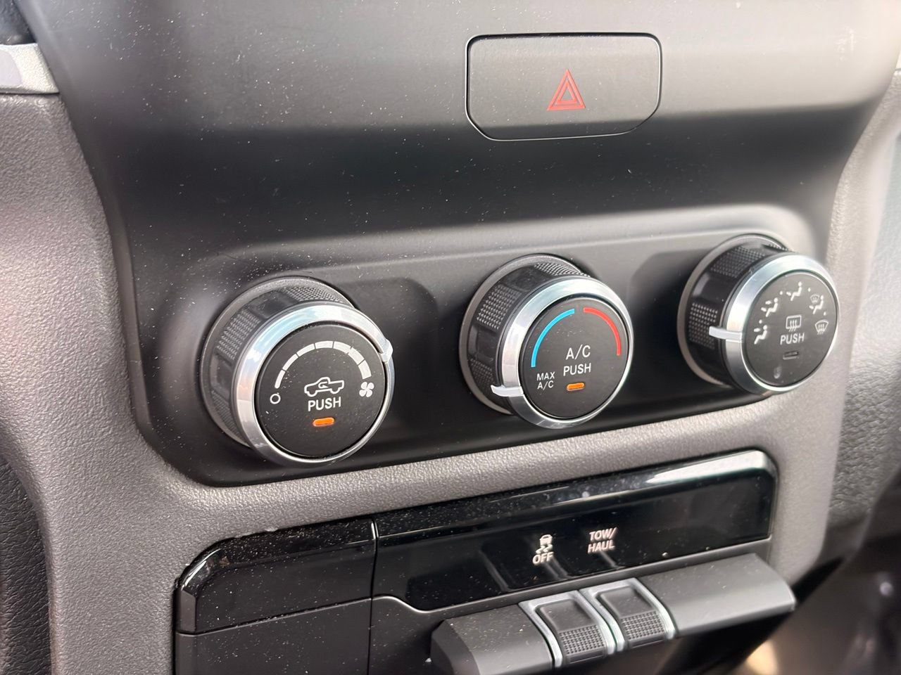 Used 2021 RAM 1500 Big Horn AWD/4WD image 23