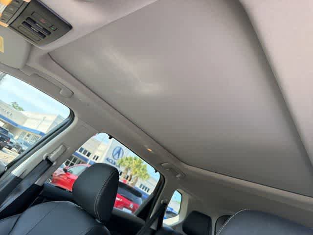 Used 2024 Nissan Rogue SL w/ SL Premium Package FWD image 33